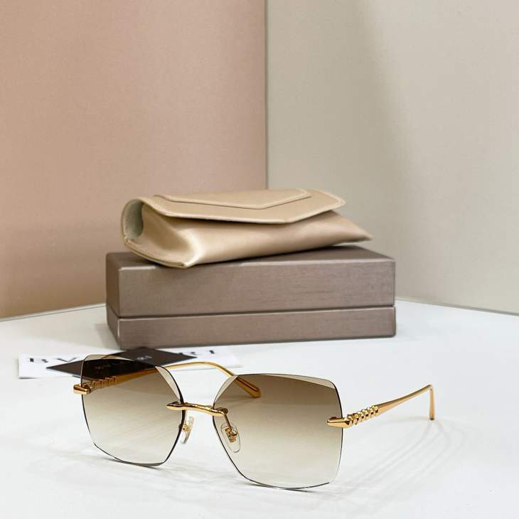 Picture of Bvlgari Sunglasses _SKUfw80535492fw